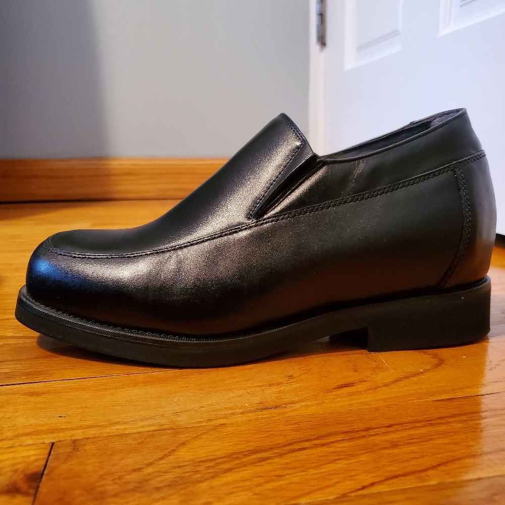 Men's Elevator Shoes Black Slip-On - Picture 2 of 6